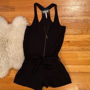 Black O’Neill romper